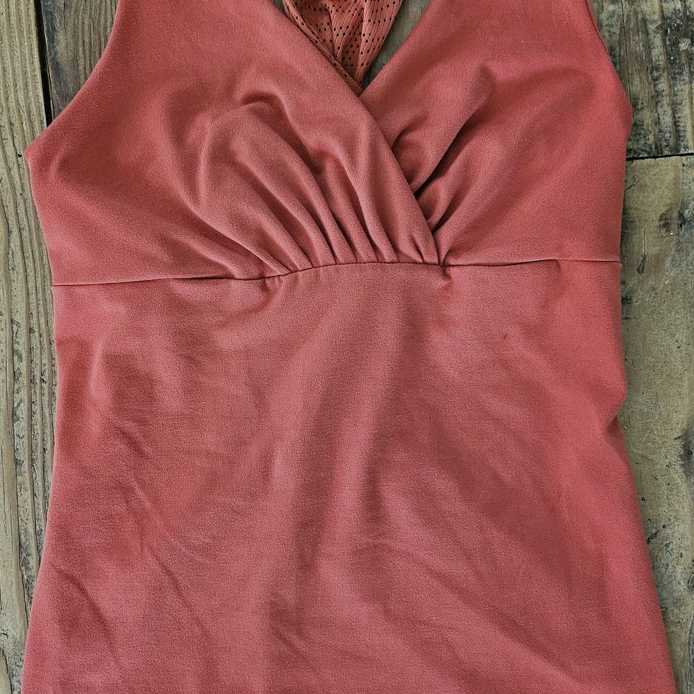 Prana Built-in Bra Twisted Racerback Coral/Salmon Sleeveless Top